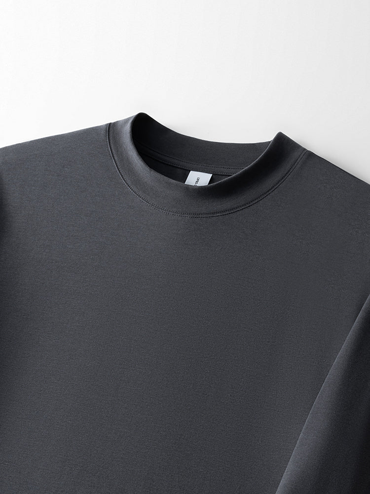 Men's Long-Sleeve Round Neck T-Shirt. Loose and Skin-Friendly Base Layer