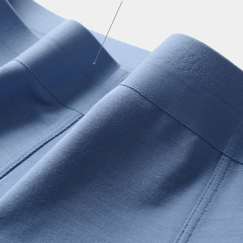 快適なプレーンモダールボクサーブリーフ。男性用快適な下着。