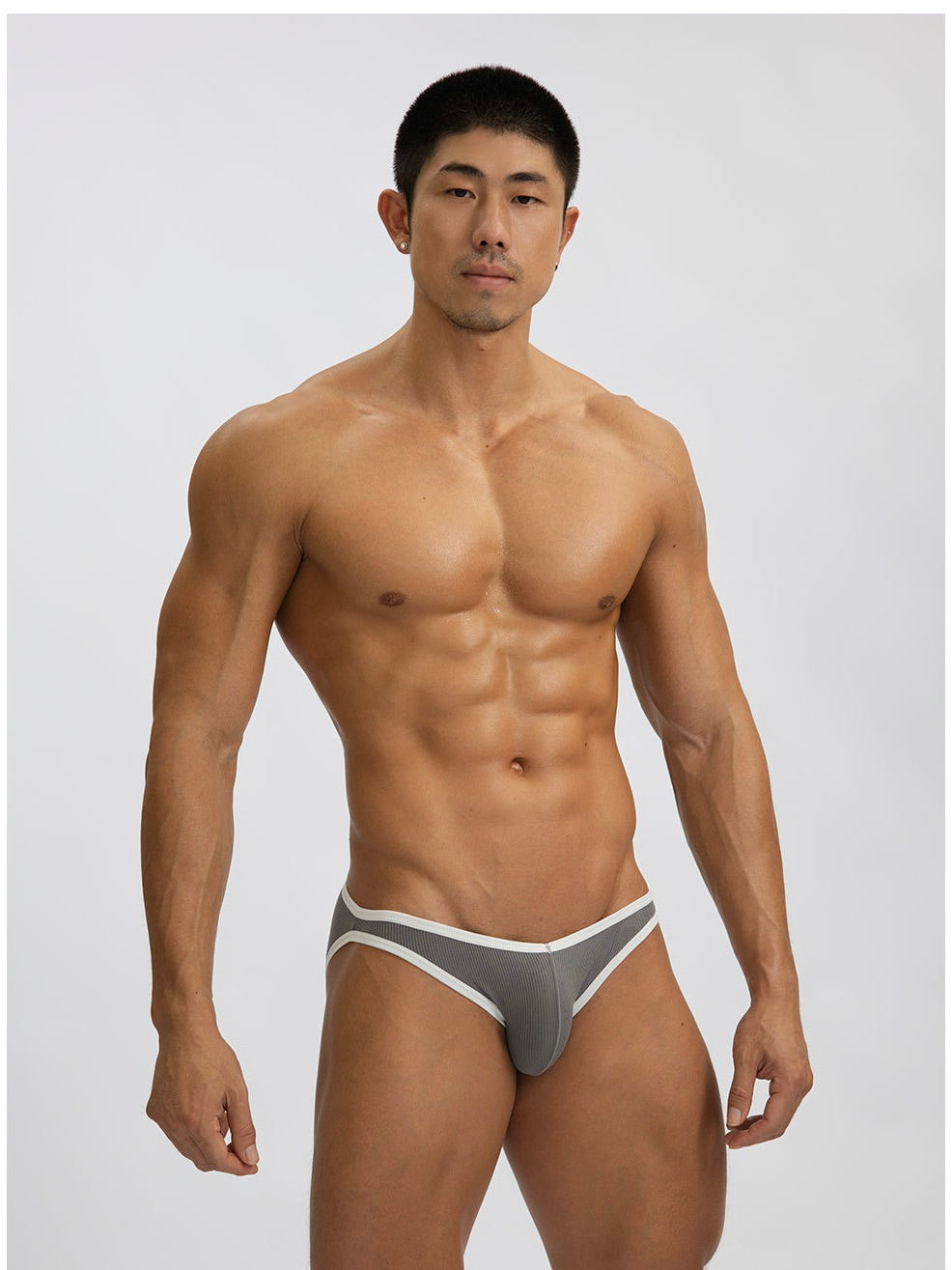 Sexy V-shape Low-rise Threaded Bikini For Men